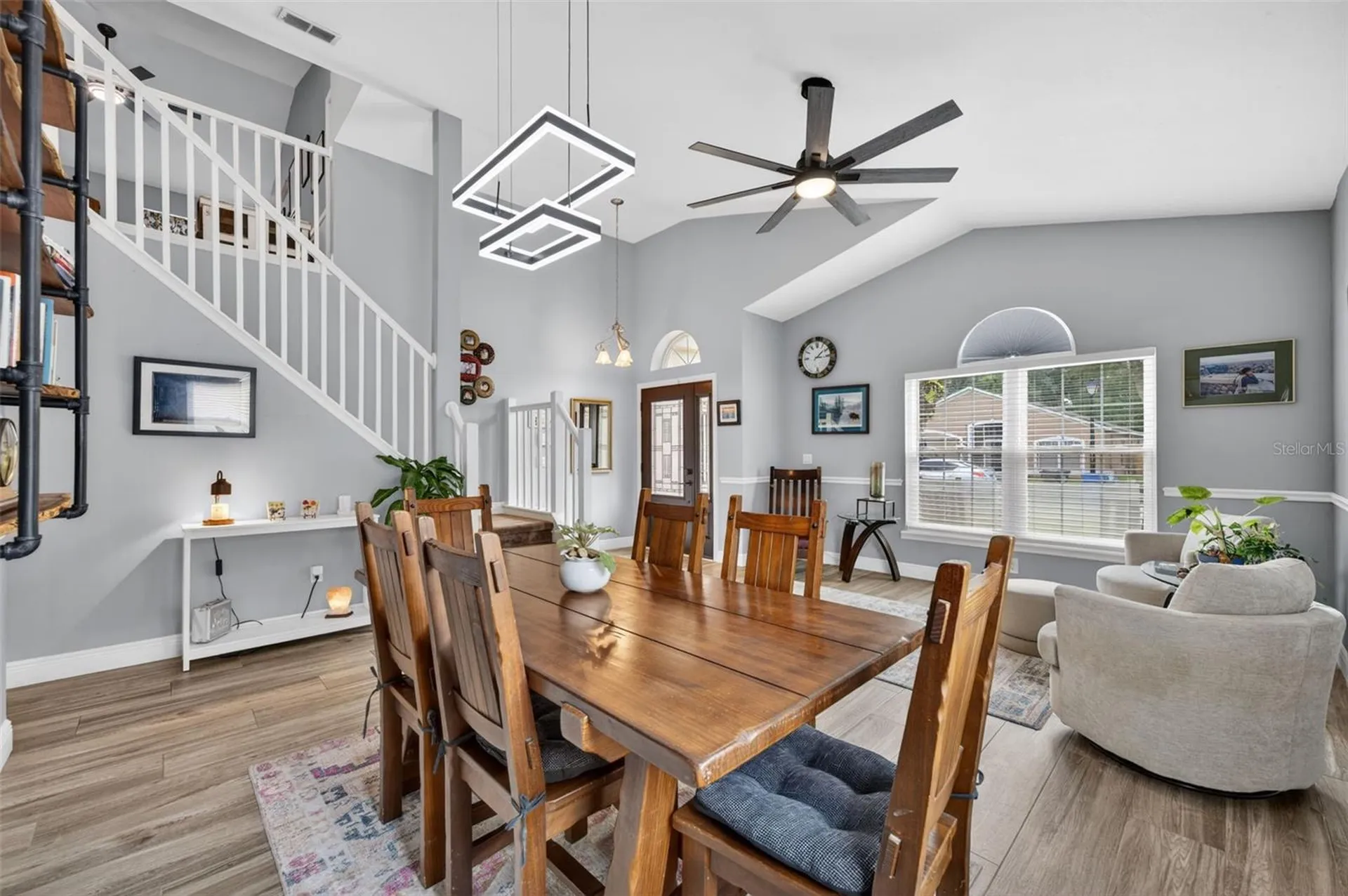 571 Augustine Court Oviedo FL 32765