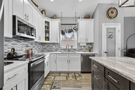 571 Augustine Court Oviedo FL 32765