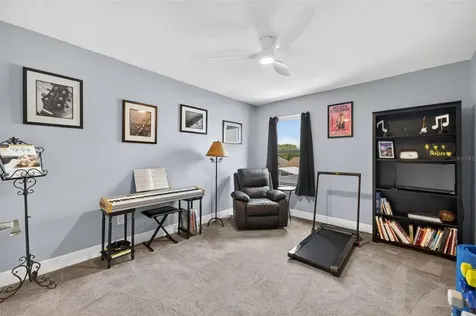 571 Augustine Court Oviedo FL 32765