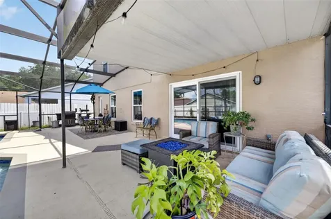 571 Augustine Court Oviedo FL 32765