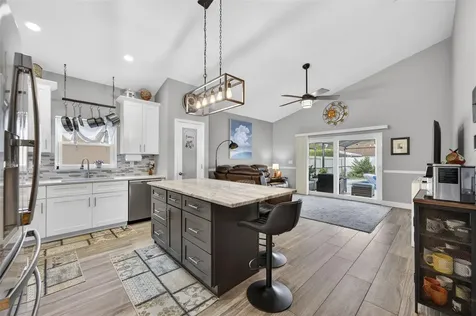 571 Augustine Court Oviedo FL 32765