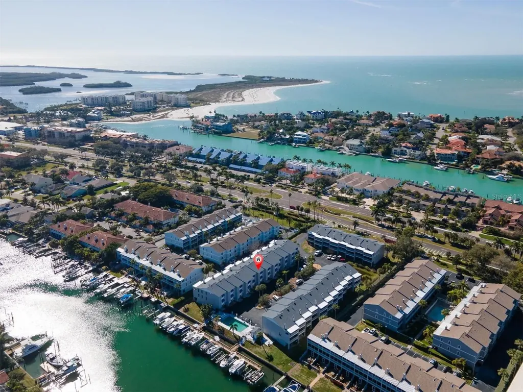 745 Pinellas Bayway S St Petersburg FL 33705