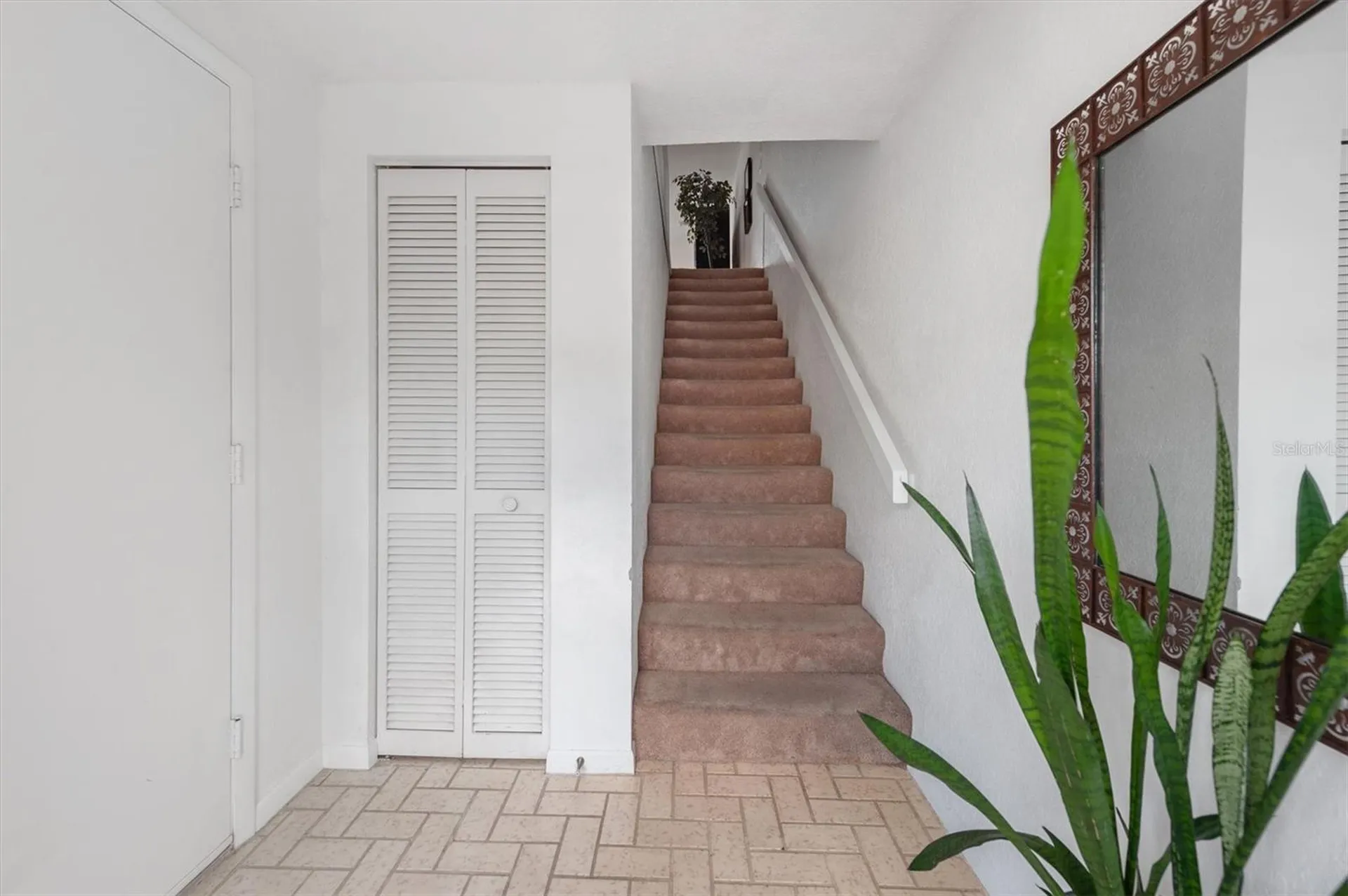 745 Pinellas Bayway S St Petersburg FL 33705