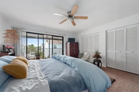 745 Pinellas Bayway S St Petersburg FL 33705