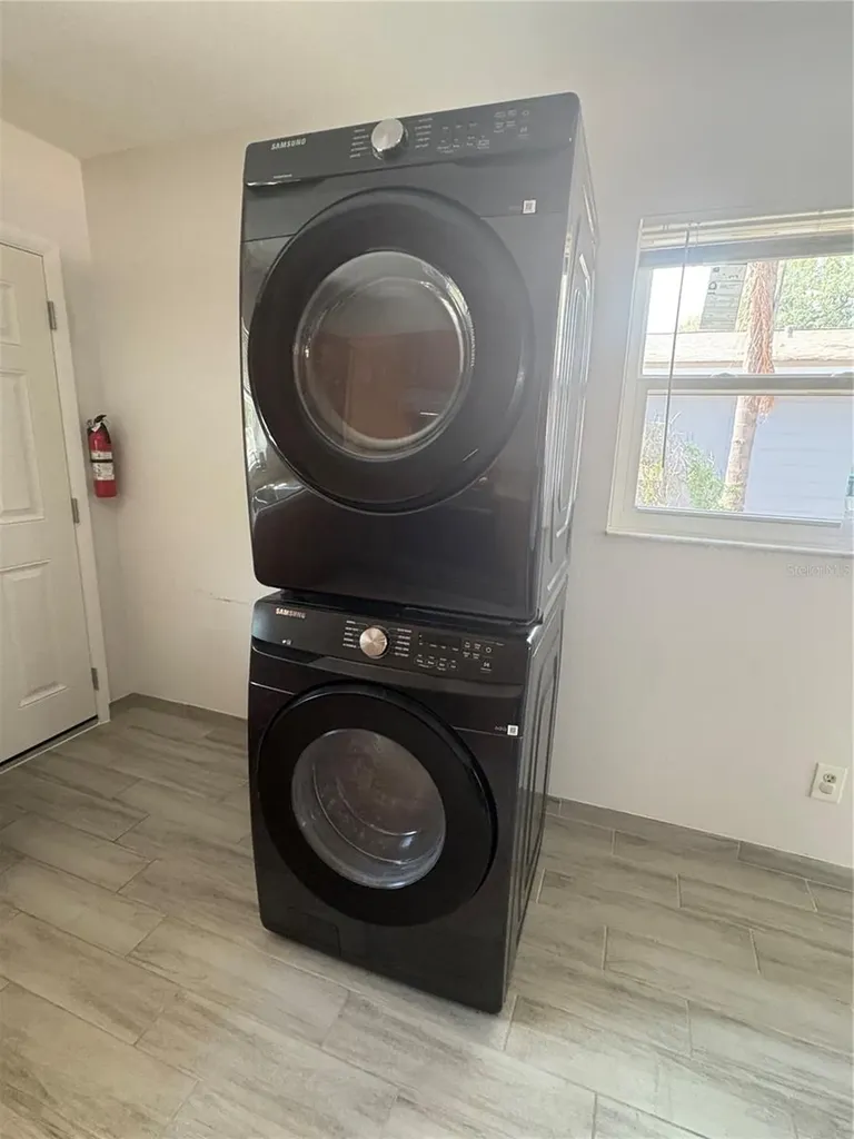 364 3rd Street NW Largo FL 33770