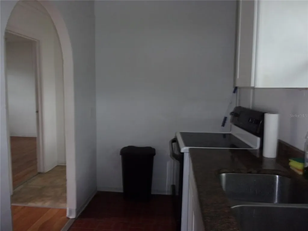 5214 7th Street Zephyrhills FL 33542