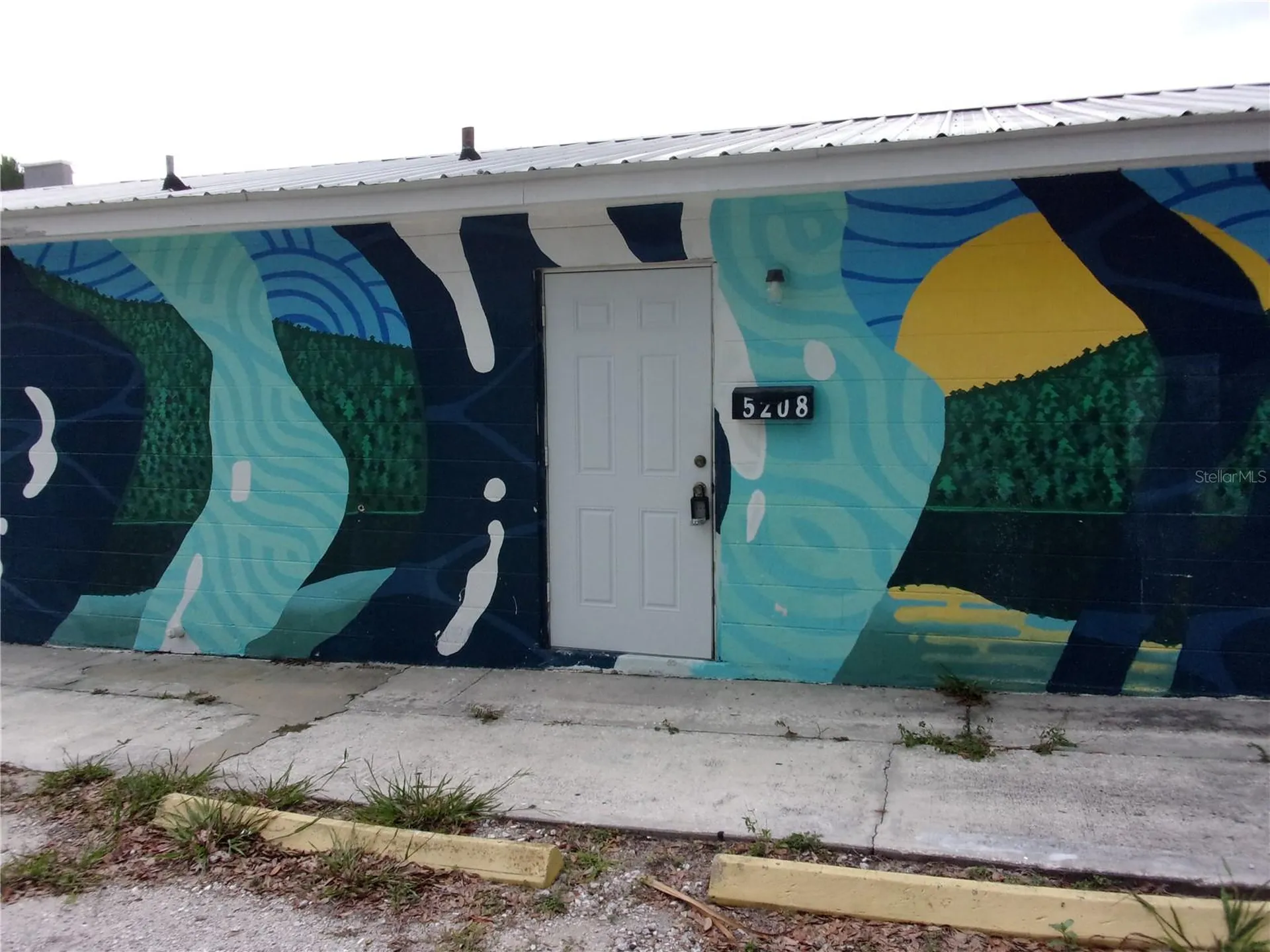 5214 7th Street Zephyrhills FL 33542