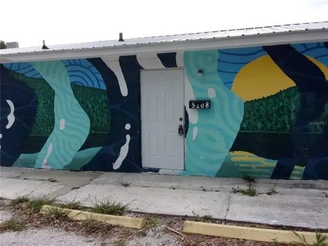 5214 7th Street Zephyrhills FL 33542