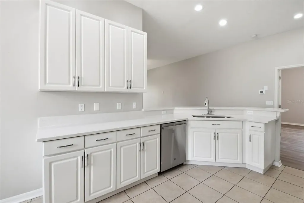427 Fern Gulley Drive Seffner FL 33584