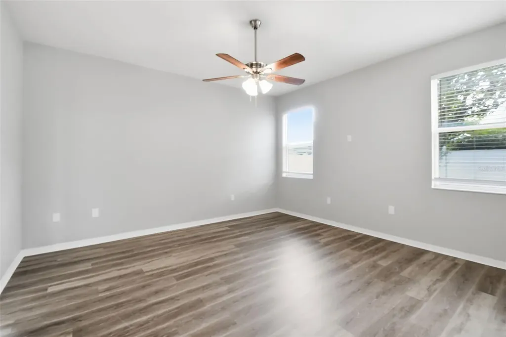 427 Fern Gulley Drive Seffner FL 33584