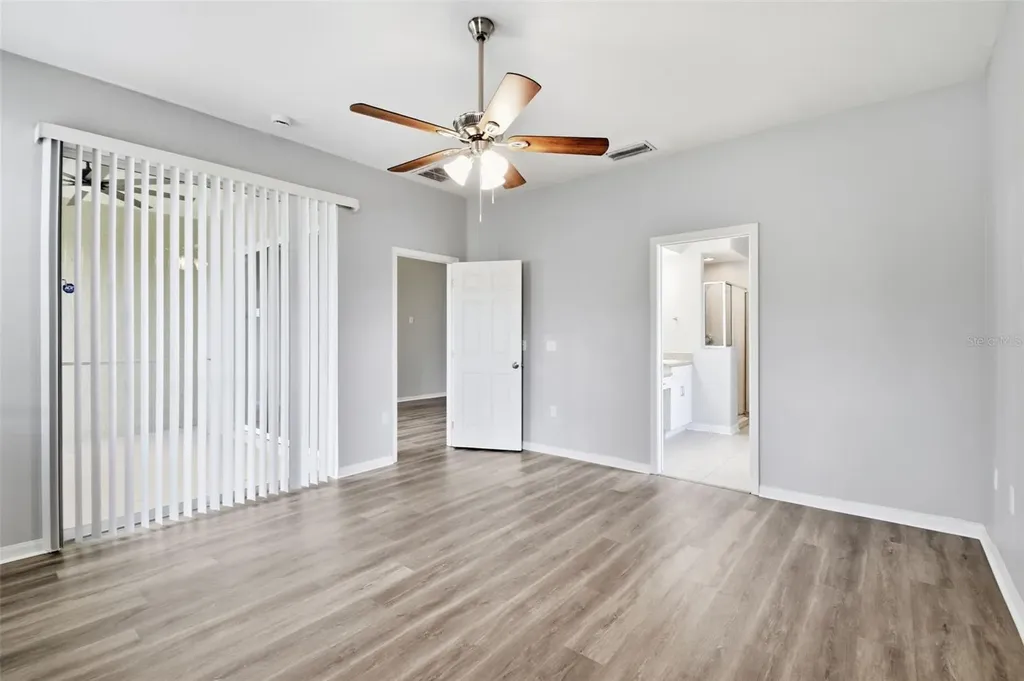427 Fern Gulley Drive Seffner FL 33584