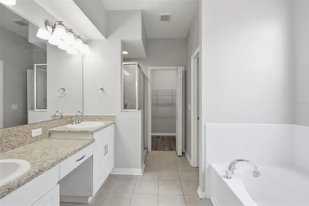 427 Fern Gulley Drive Seffner FL 33584