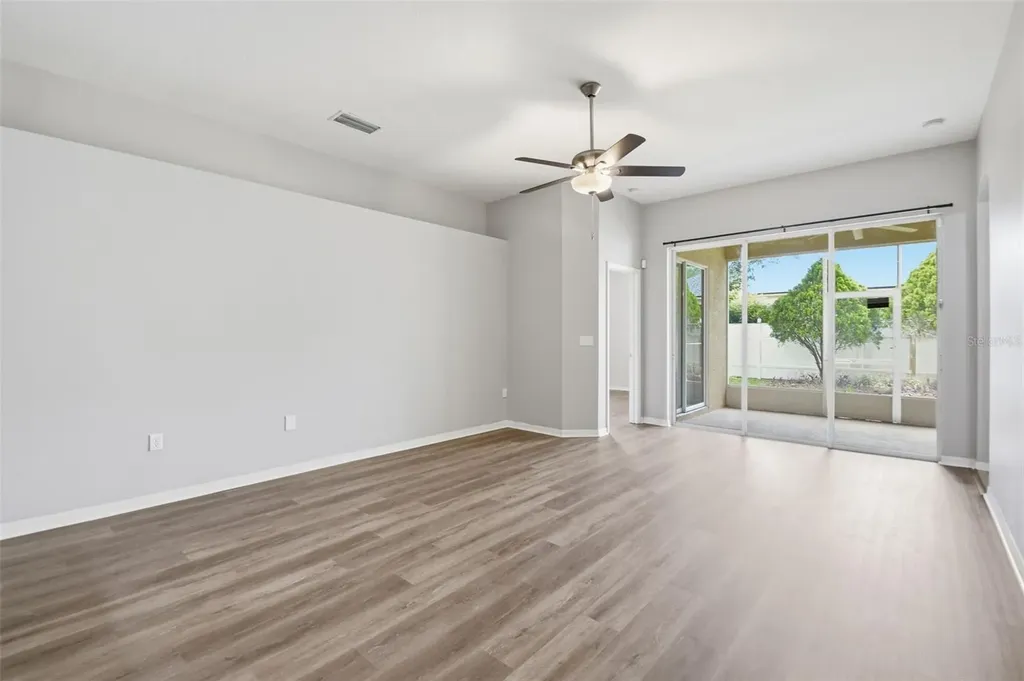 427 Fern Gulley Drive Seffner FL 33584