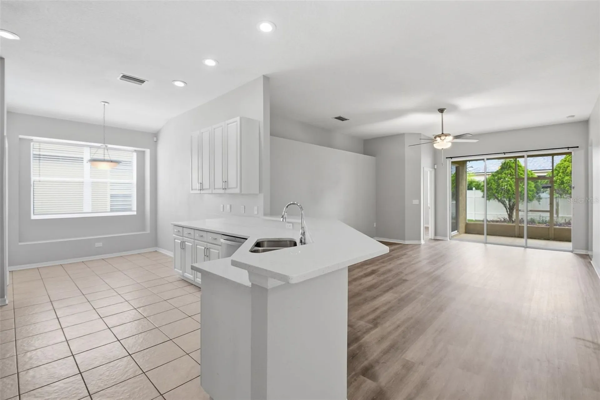 427 Fern Gulley Drive Seffner FL 33584