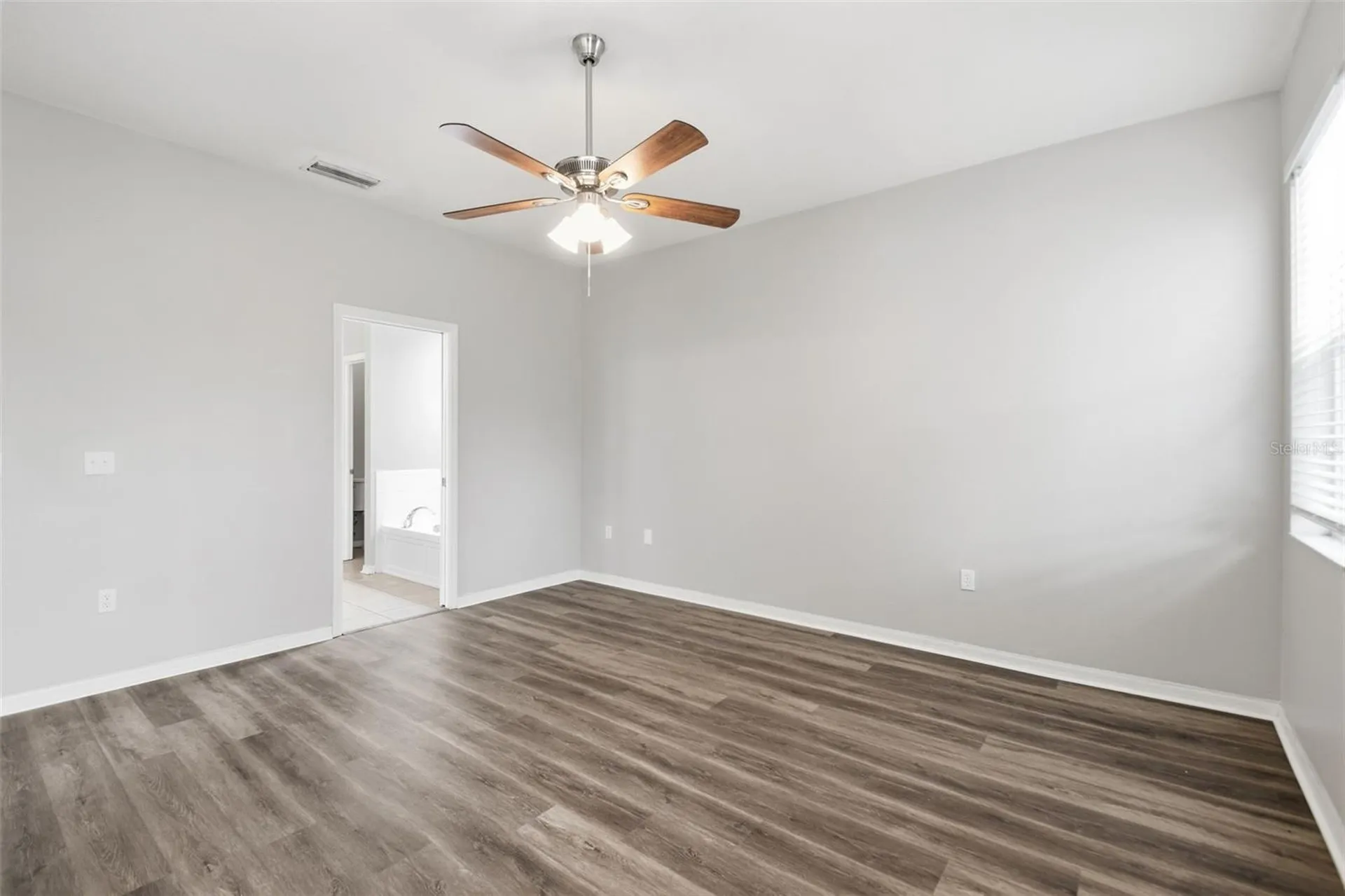 427 Fern Gulley Drive Seffner FL 33584