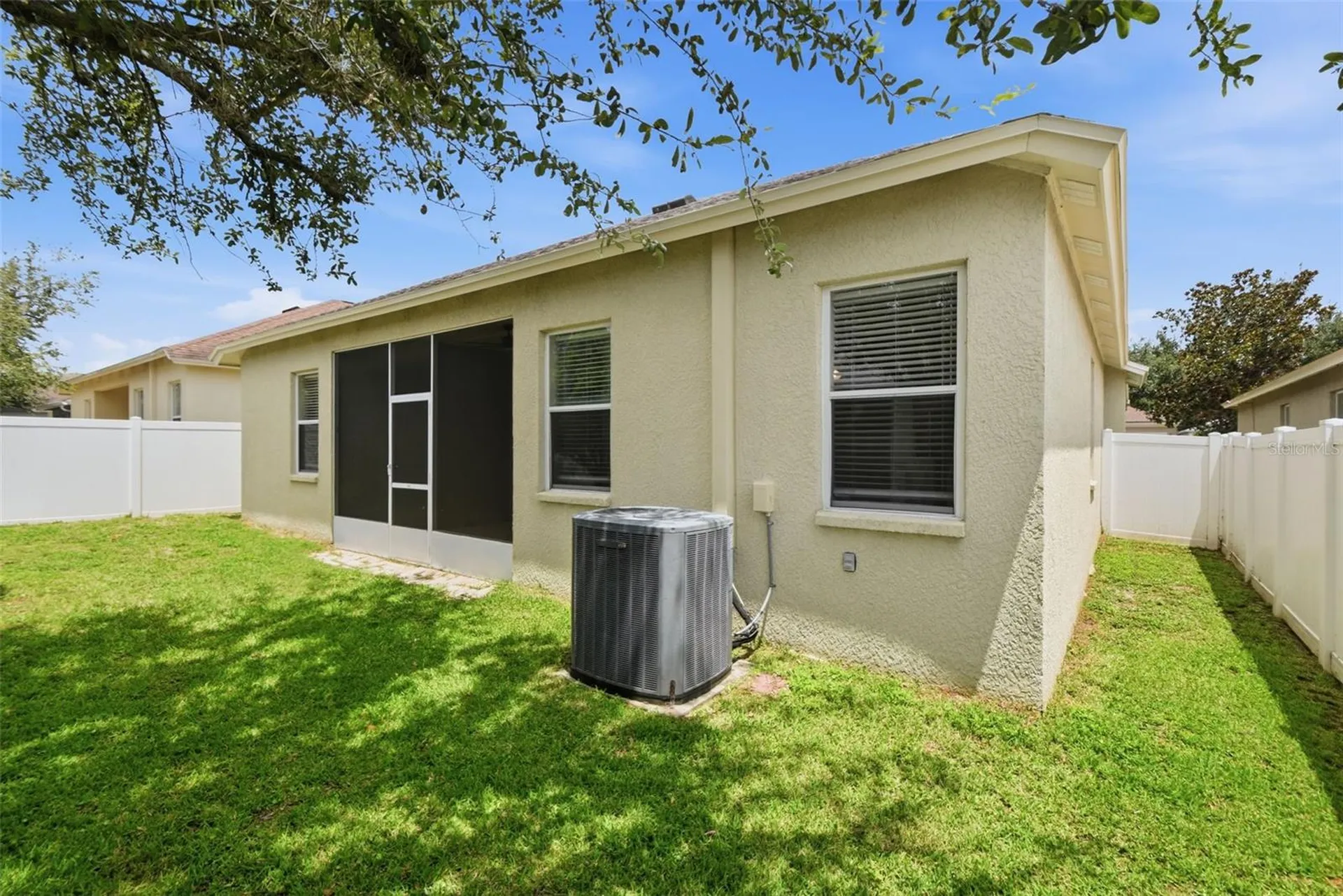 427 Fern Gulley Drive Seffner FL 33584