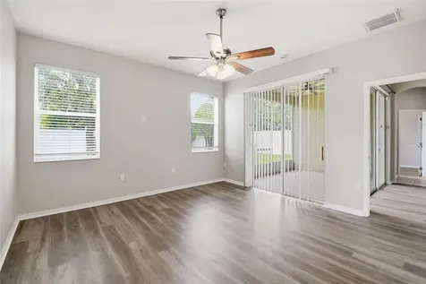 427 Fern Gulley Drive Seffner FL 33584