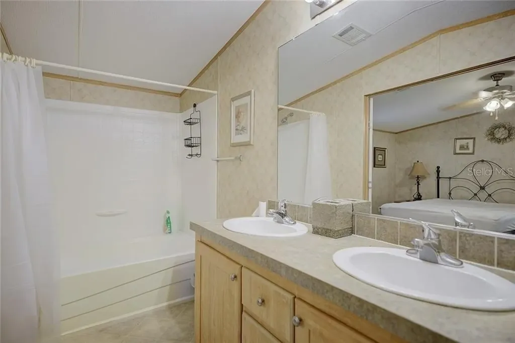 2500 Arbuckle Shores Road Frostproof FL 33843