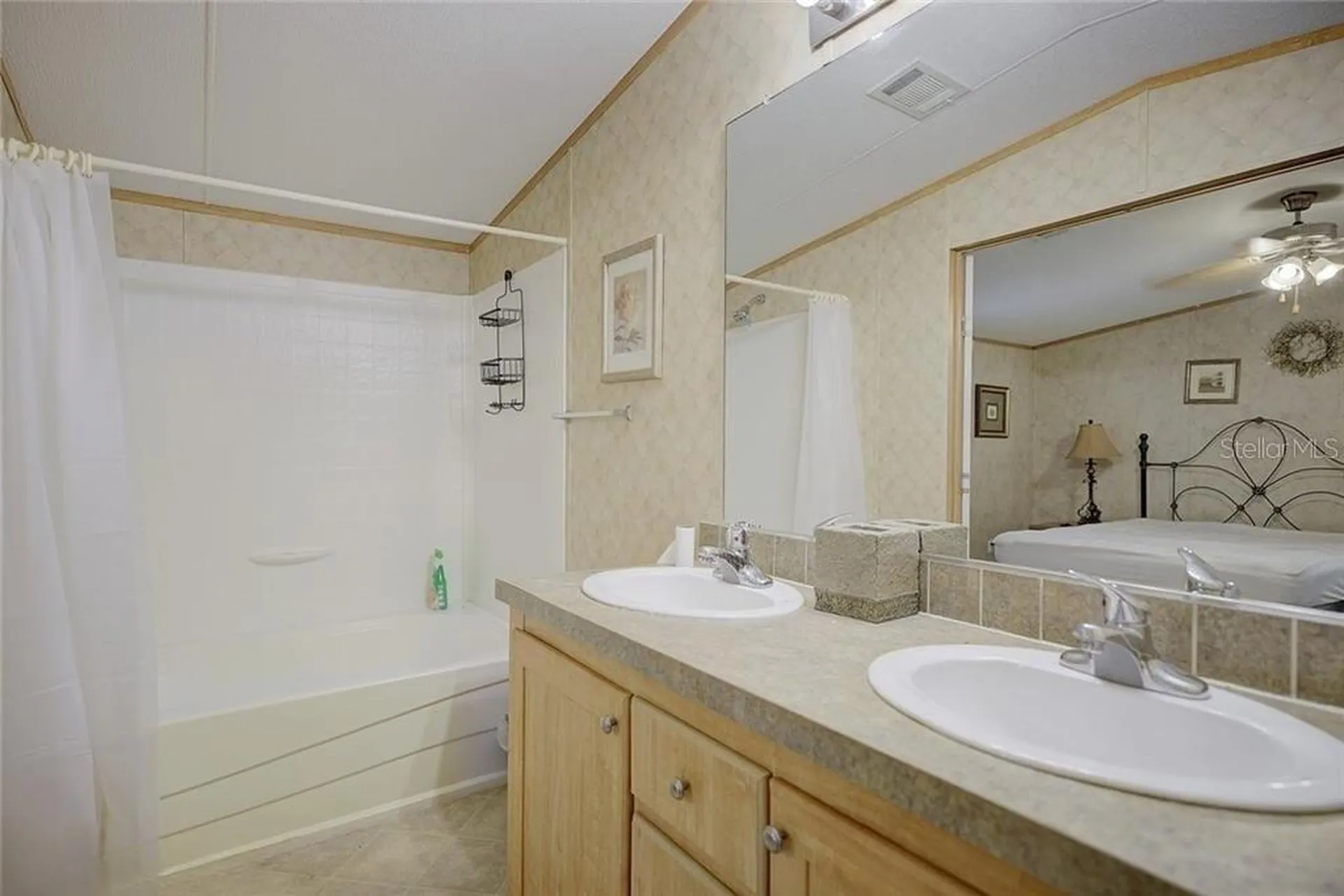 2500 Arbuckle Shores Road Frostproof FL 33843