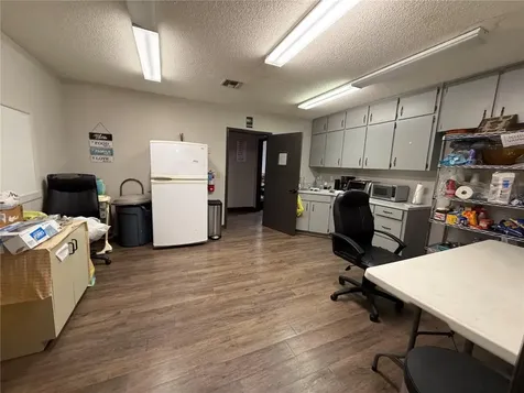 208 E Lake Avenue Auburndale FL 33823
