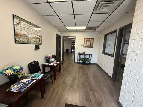 208 E Lake Avenue Auburndale FL 33823