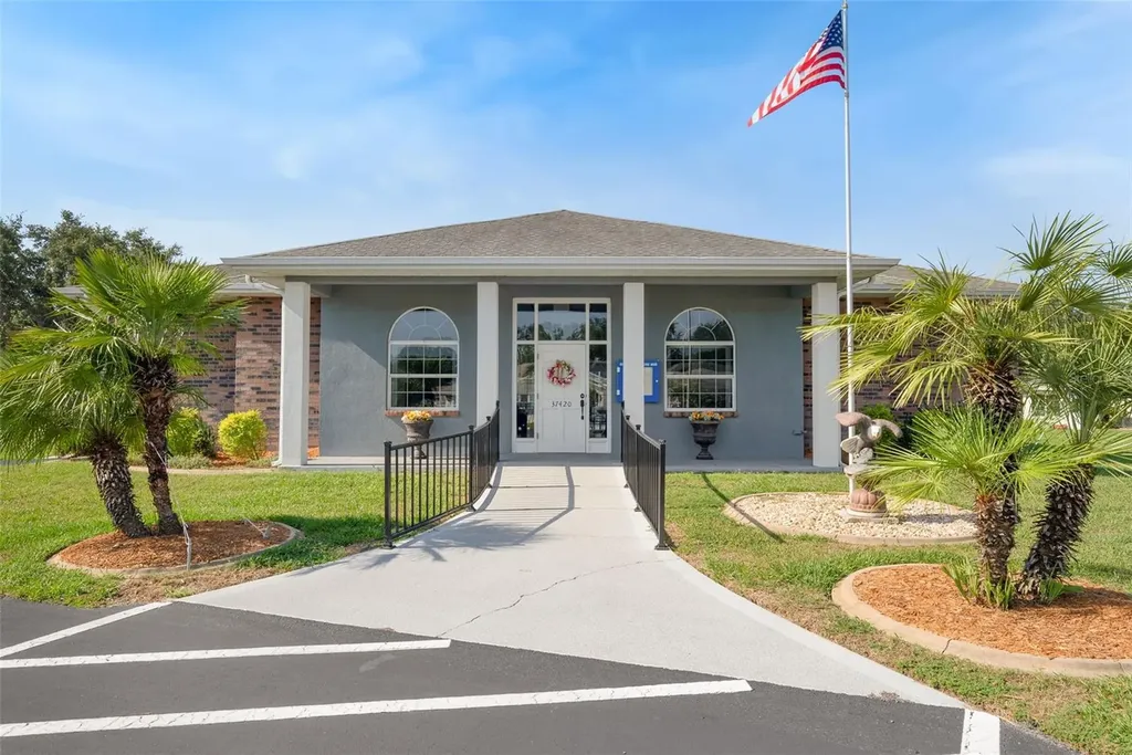 37420 Teaberry Loop Zephyrhills FL 33542