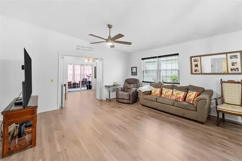 37420 Teaberry Loop Zephyrhills FL 33542