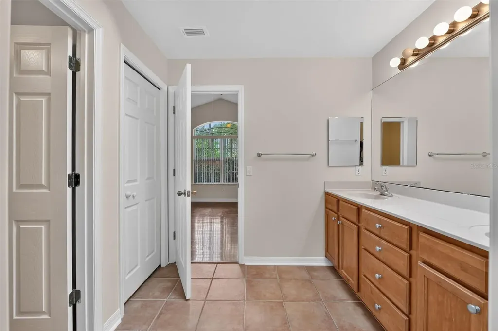 9437 SW 31st Lane Gainesville FL 32608