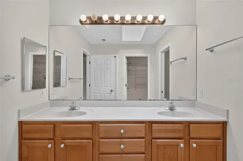 9437 SW 31st Lane Gainesville FL 32608