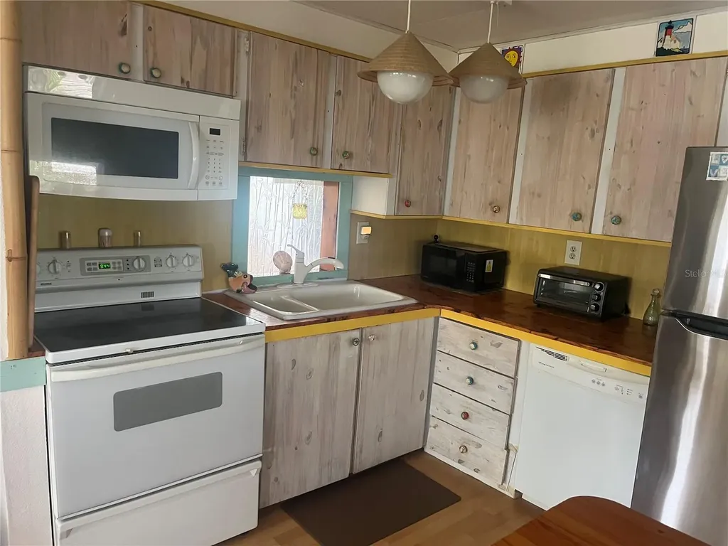 34188 Canal Drive N Pinellas Park FL 33781