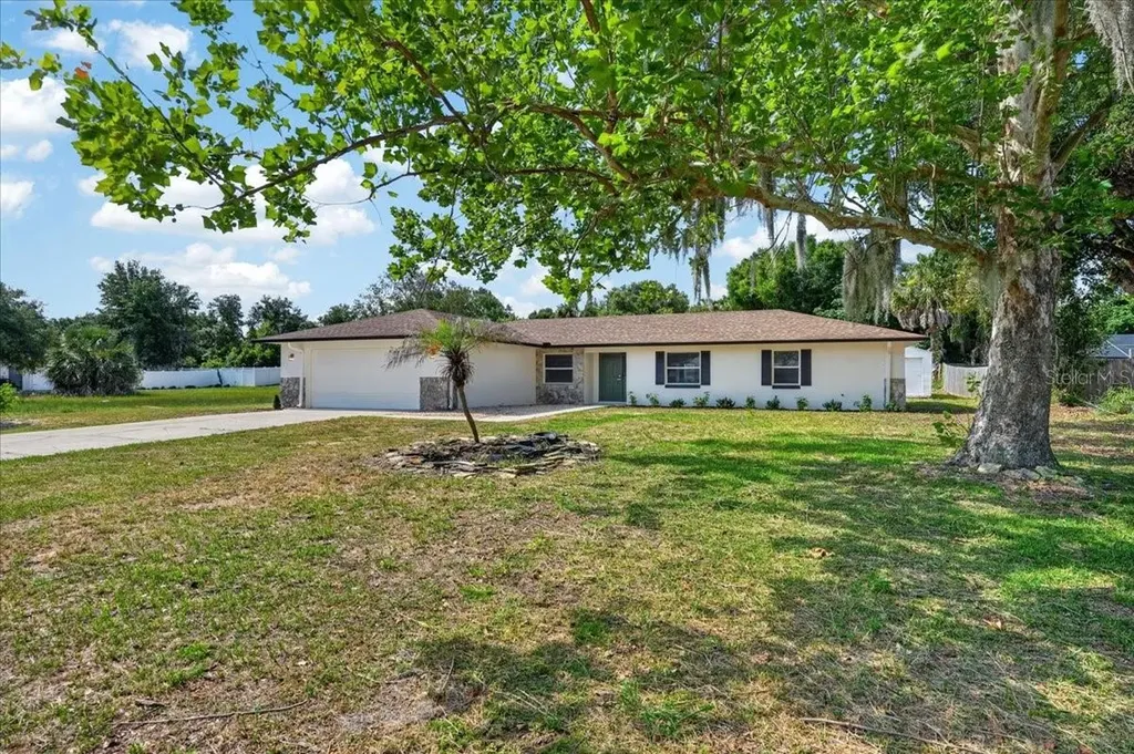 5115 Mockingbird Lane Fruitland Park FL 34731