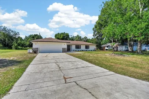 5115 Mockingbird Lane Fruitland Park FL 34731