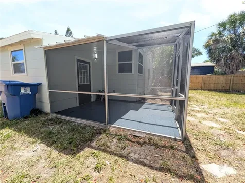 4511 Yarmouth Avenue S St Petersburg FL 33711