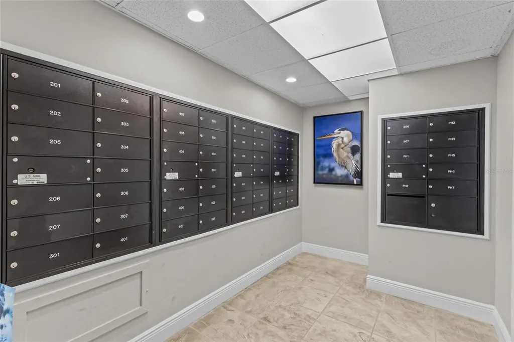 9397 Midnight Pass Road Sarasota FL 34242