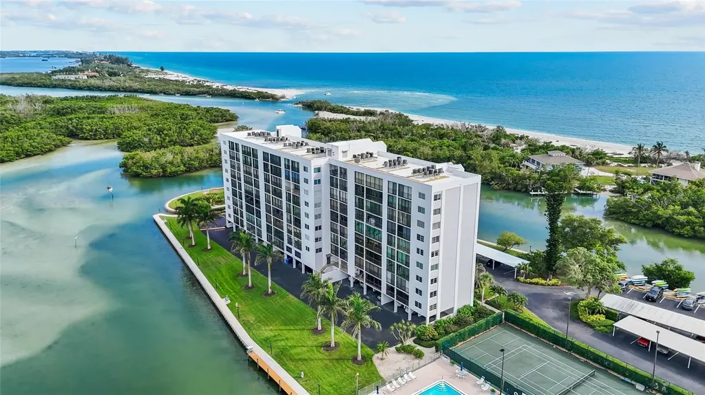 9397 Midnight Pass Road Sarasota FL 34242