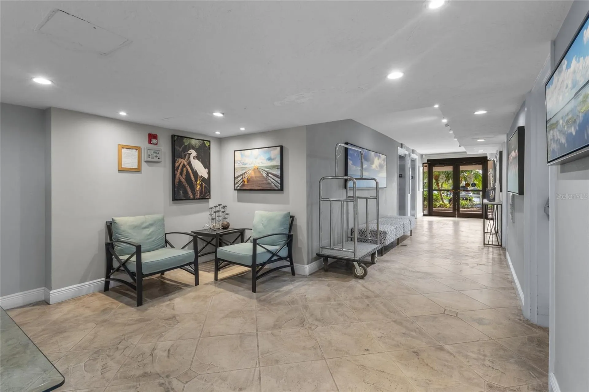 9397 Midnight Pass Road Sarasota FL 34242