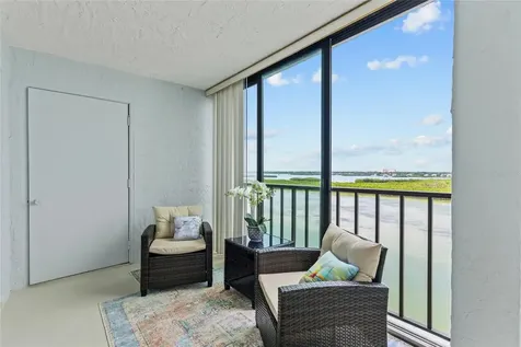 9397 Midnight Pass Road Sarasota FL 34242