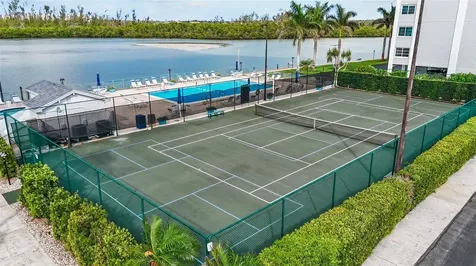 9397 Midnight Pass Road Sarasota FL 34242