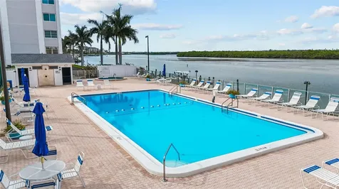 9397 Midnight Pass Road Sarasota FL 34242