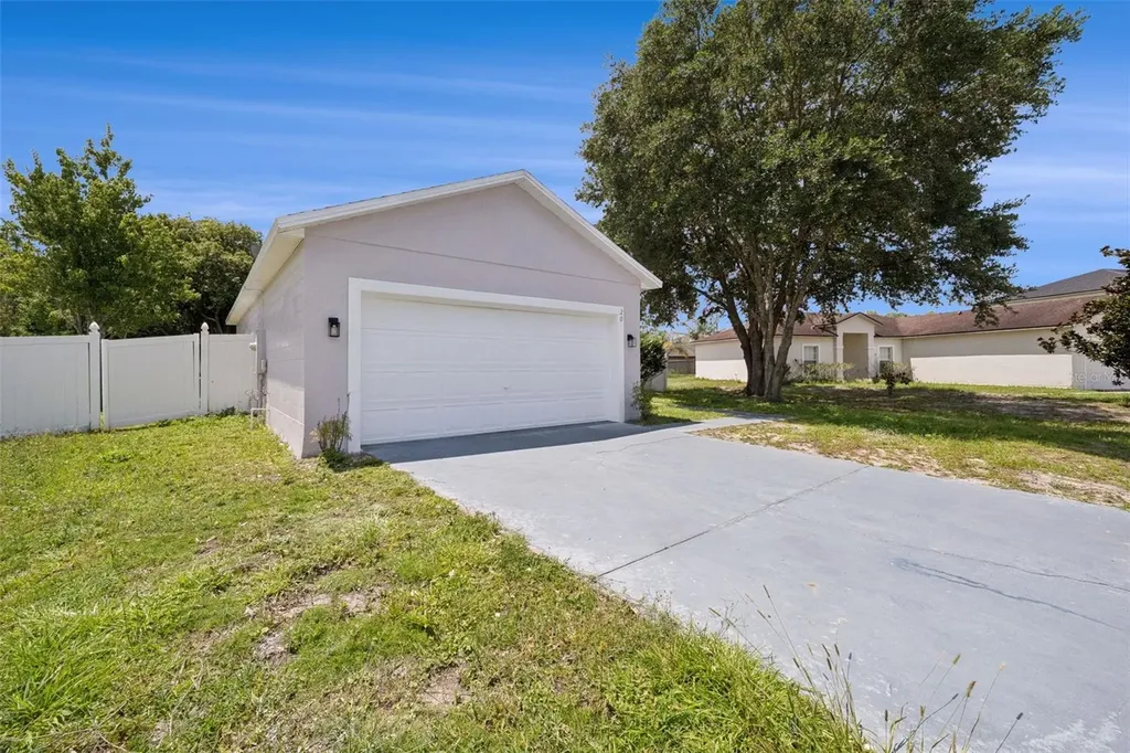 20 Coventry Court Kissimmee FL 34758