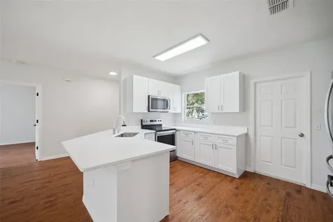 20 Coventry Court Kissimmee FL 34758