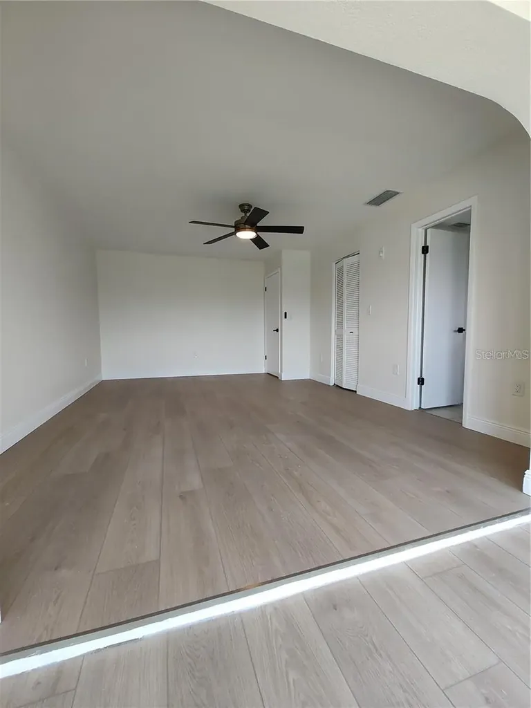 255 Capri Circle N Treasure Island FL 33706