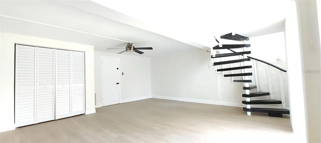 255 Capri Circle N Treasure Island FL 33706