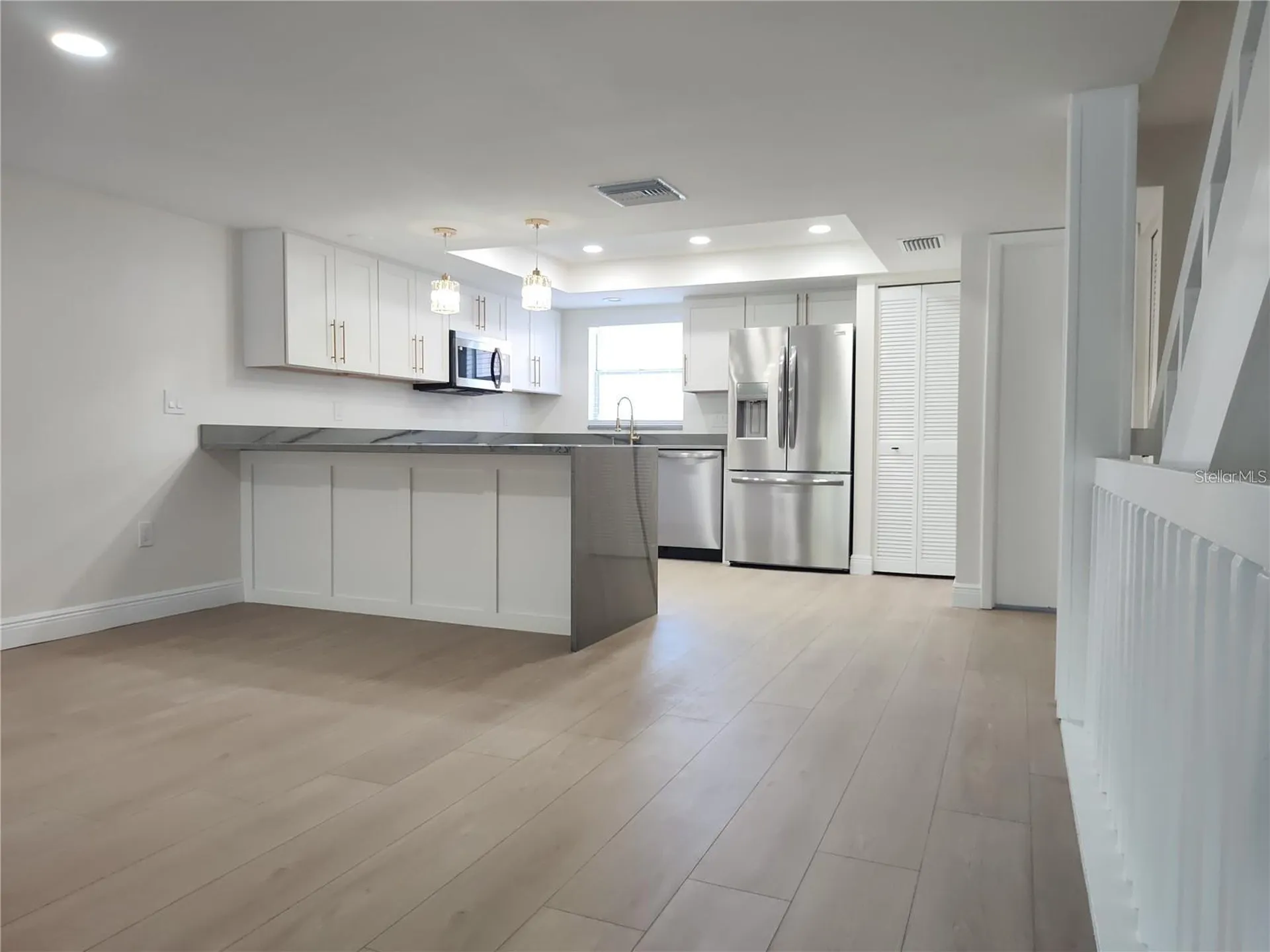 255 Capri Circle N Treasure Island FL 33706