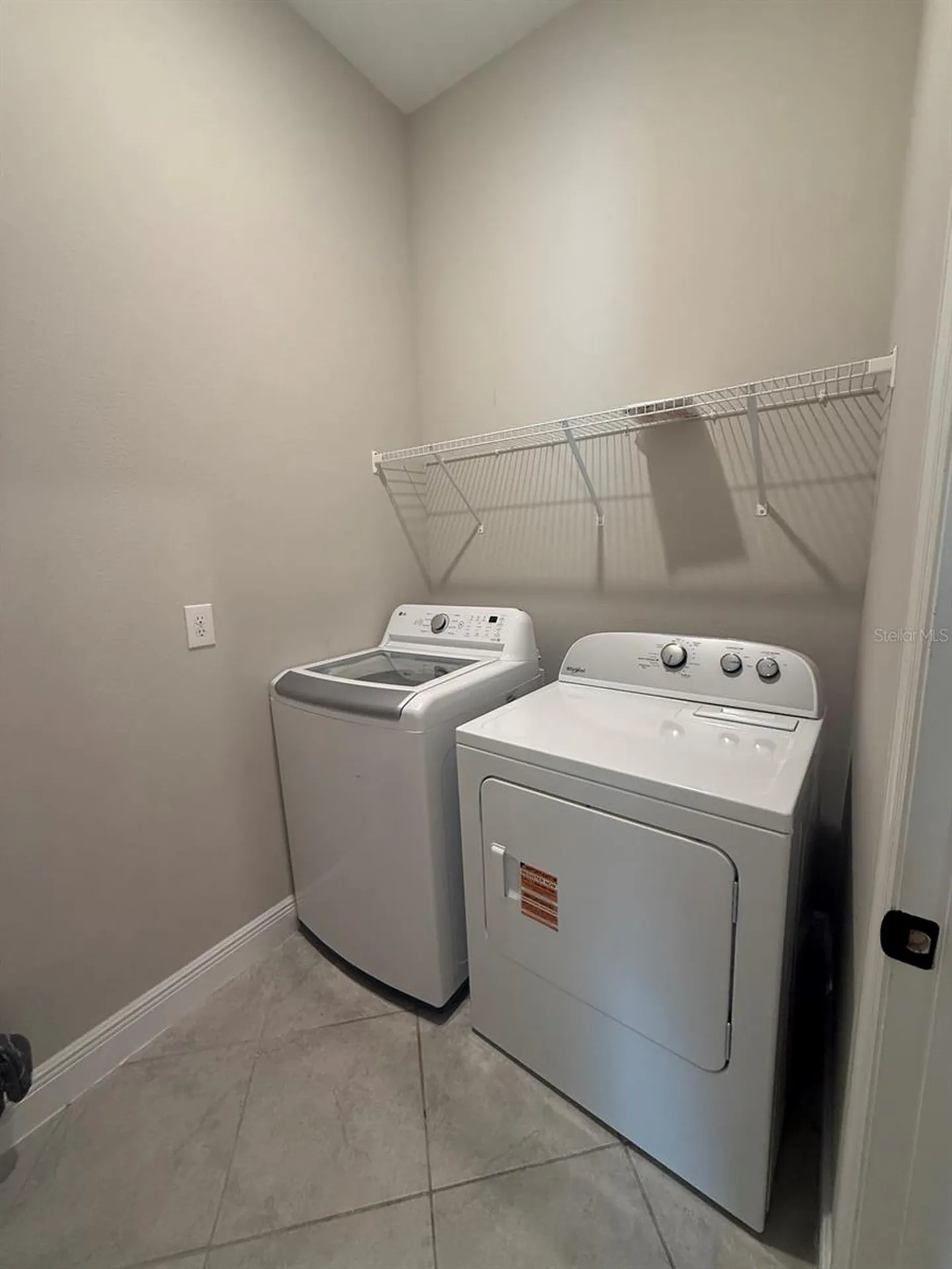 19071 Blueleaf Street Orlando FL 32827