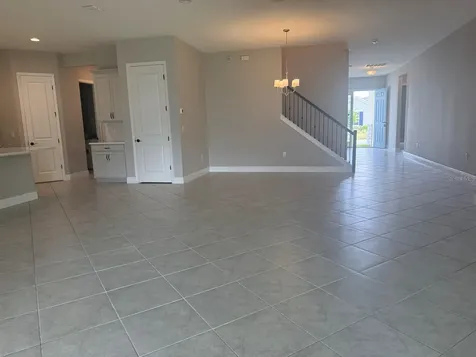 19071 Blueleaf Street Orlando FL 32827