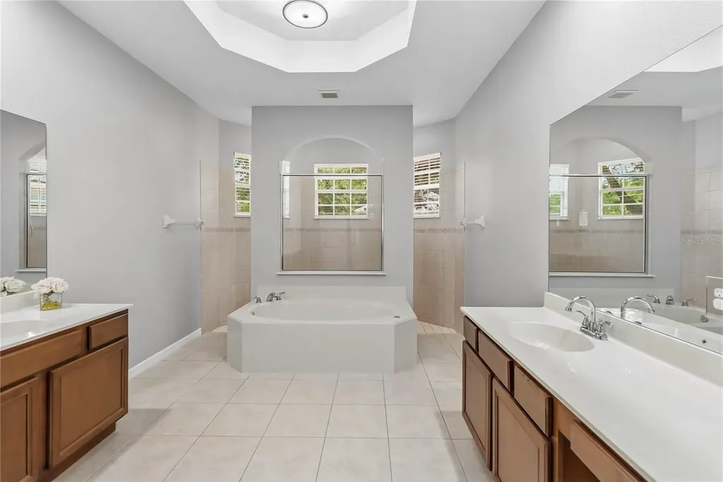 513 Parkside Pointe Boulevard Apopka FL 32712