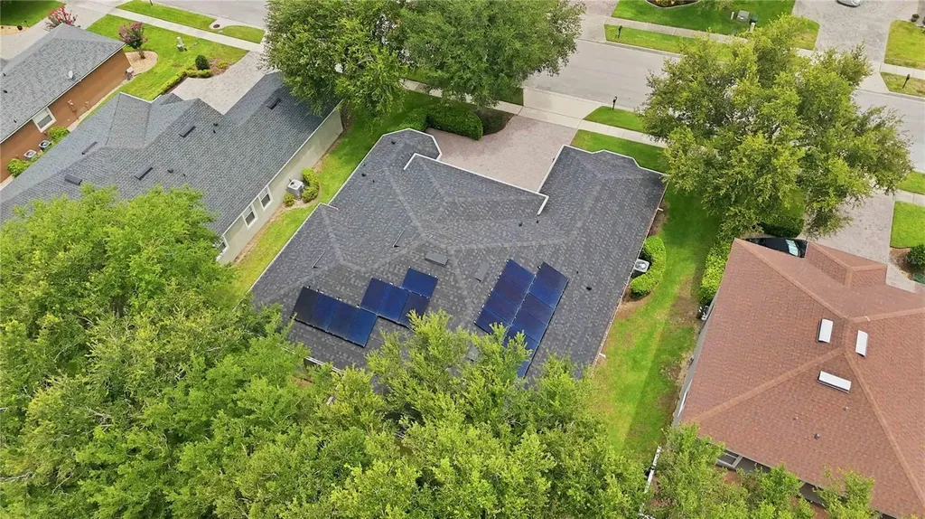 513 Parkside Pointe Boulevard Apopka FL 32712