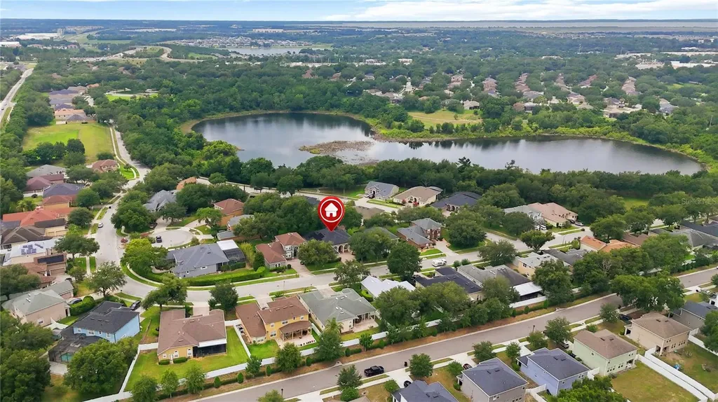 513 Parkside Pointe Boulevard Apopka FL 32712