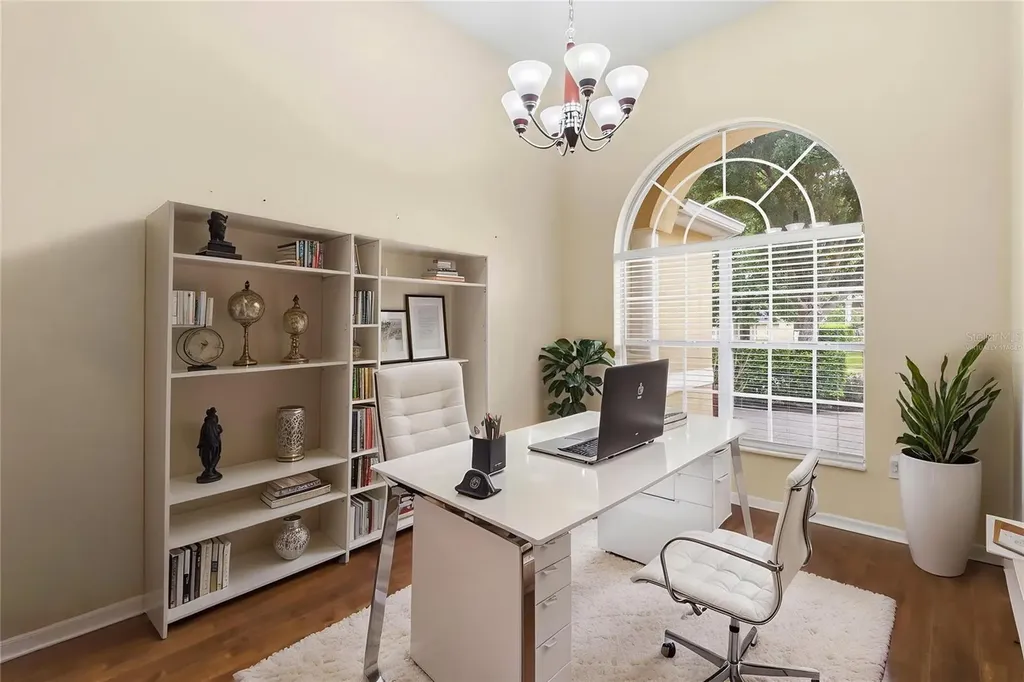 513 Parkside Pointe Boulevard Apopka FL 32712
